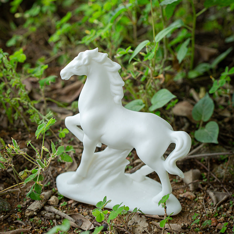 Minimalist White Horse Figurines - 8 Elegant Poses